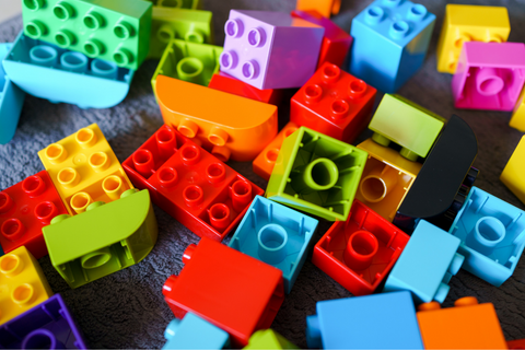 A pile of Lego Duplos